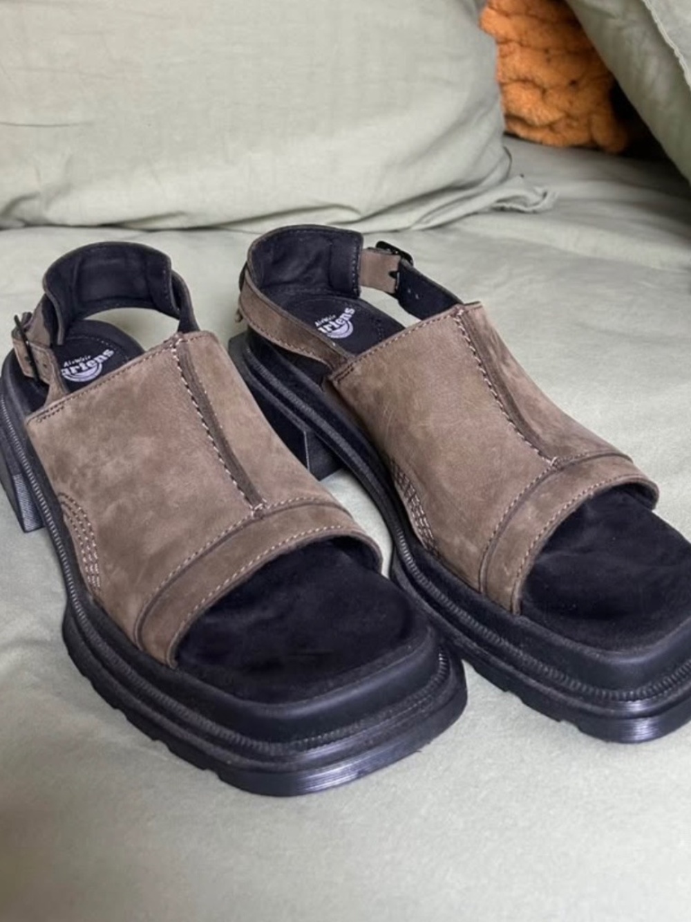 Dr. Martens Maybole Sandals - Olive (Size 7)